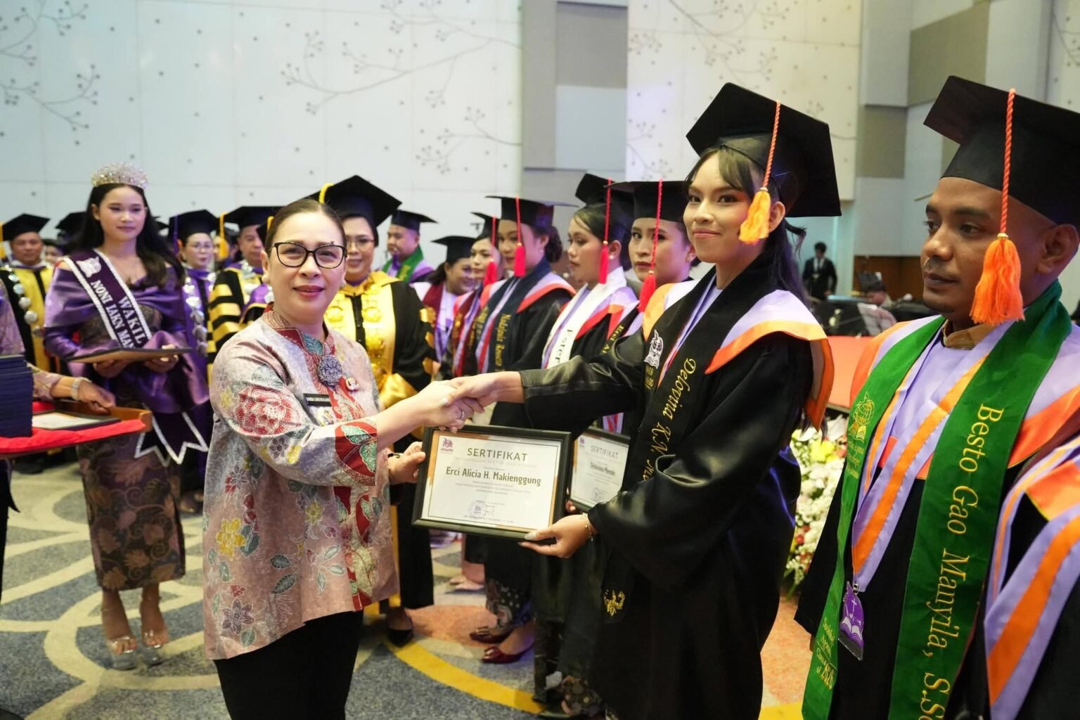 Wabup Vanda Sarundajang Hadiri Wisuda IAKN Manado 2026, Tegaskan Pentingnya SDM Berkarakter dan Berdaya Saing